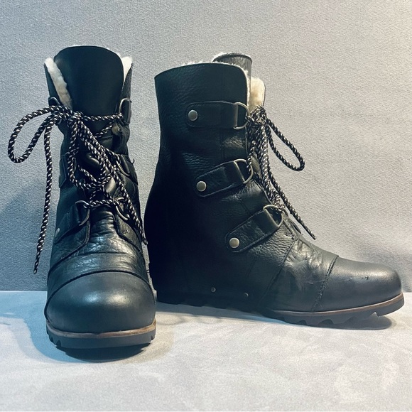 Sorel Joan of Arctic Wedge Mid Shearling Boot Black Ancient Fossil Size 10 - Picture 13 of 14